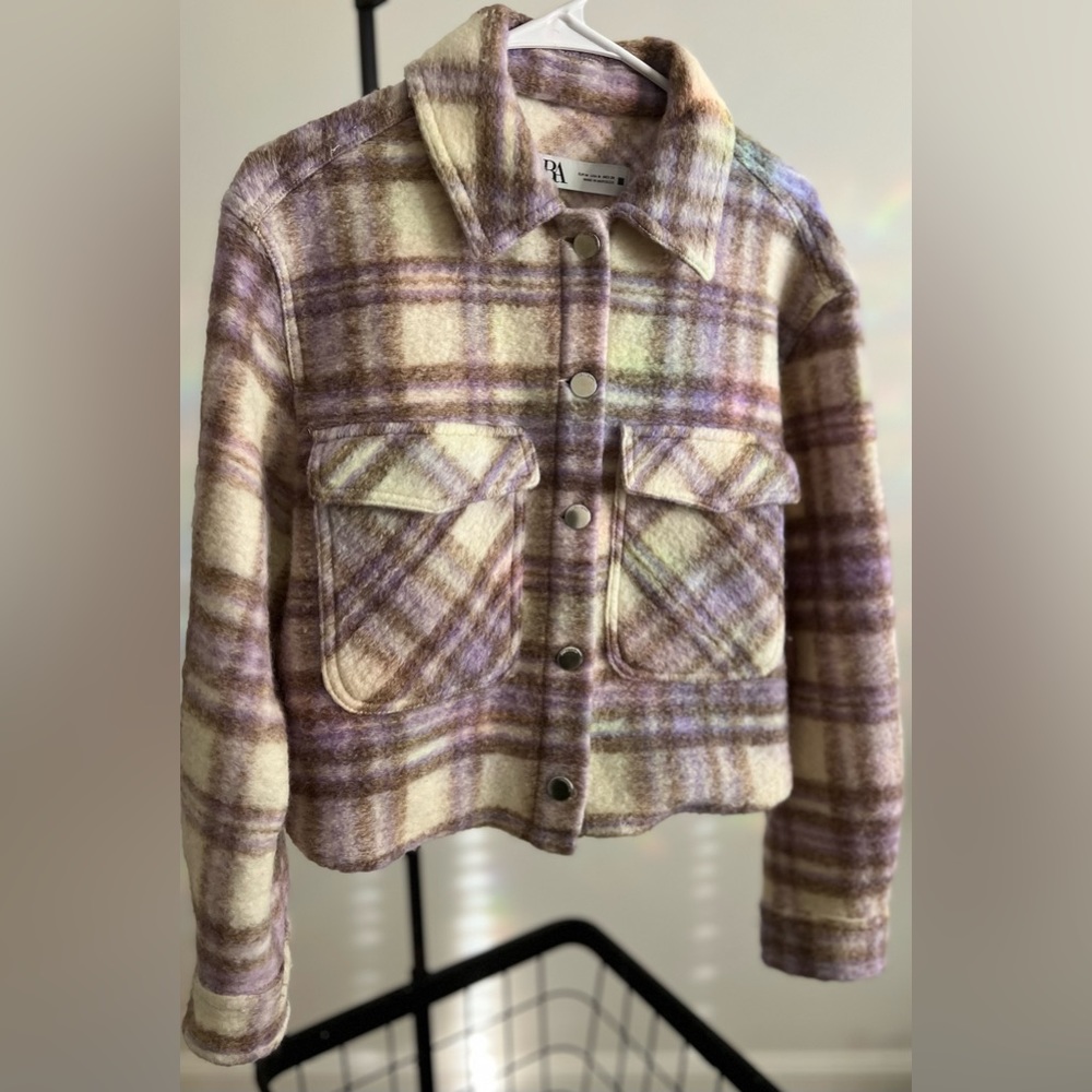 Zara Plaid Wool unlined shirt jacket. Barely worn. Soft! Lavender, Cream, Cocoa.